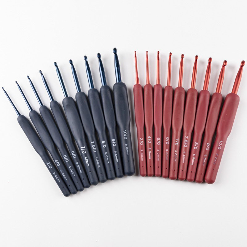 红软柄钩针TPR9支套装2.0-6mm大号钩针编织工具家用毛衣针批发详情4