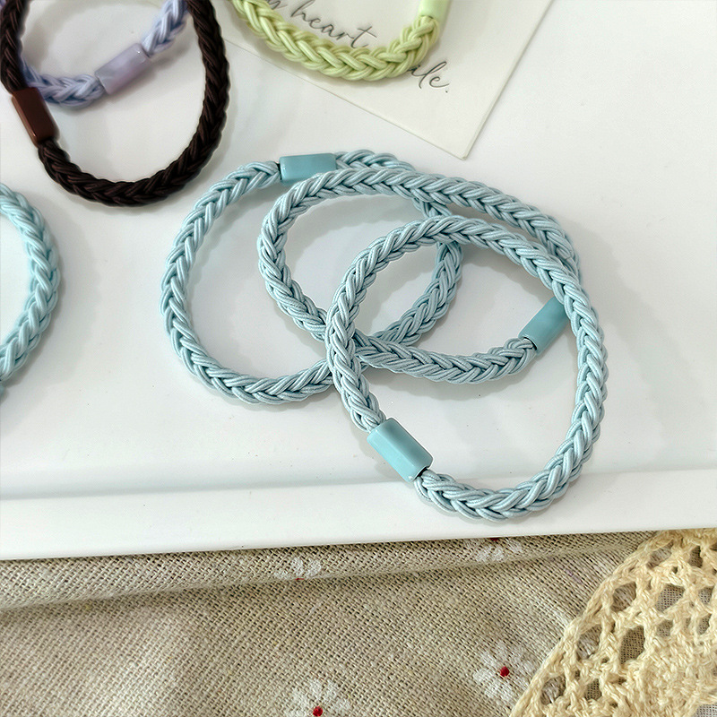 The basic hair band is highly elastic and durable. It can be used to tie a ponytail or hair. There are rubber bands, leather straps, hair ties, and leather straps for women. New style for 2025 pic 7