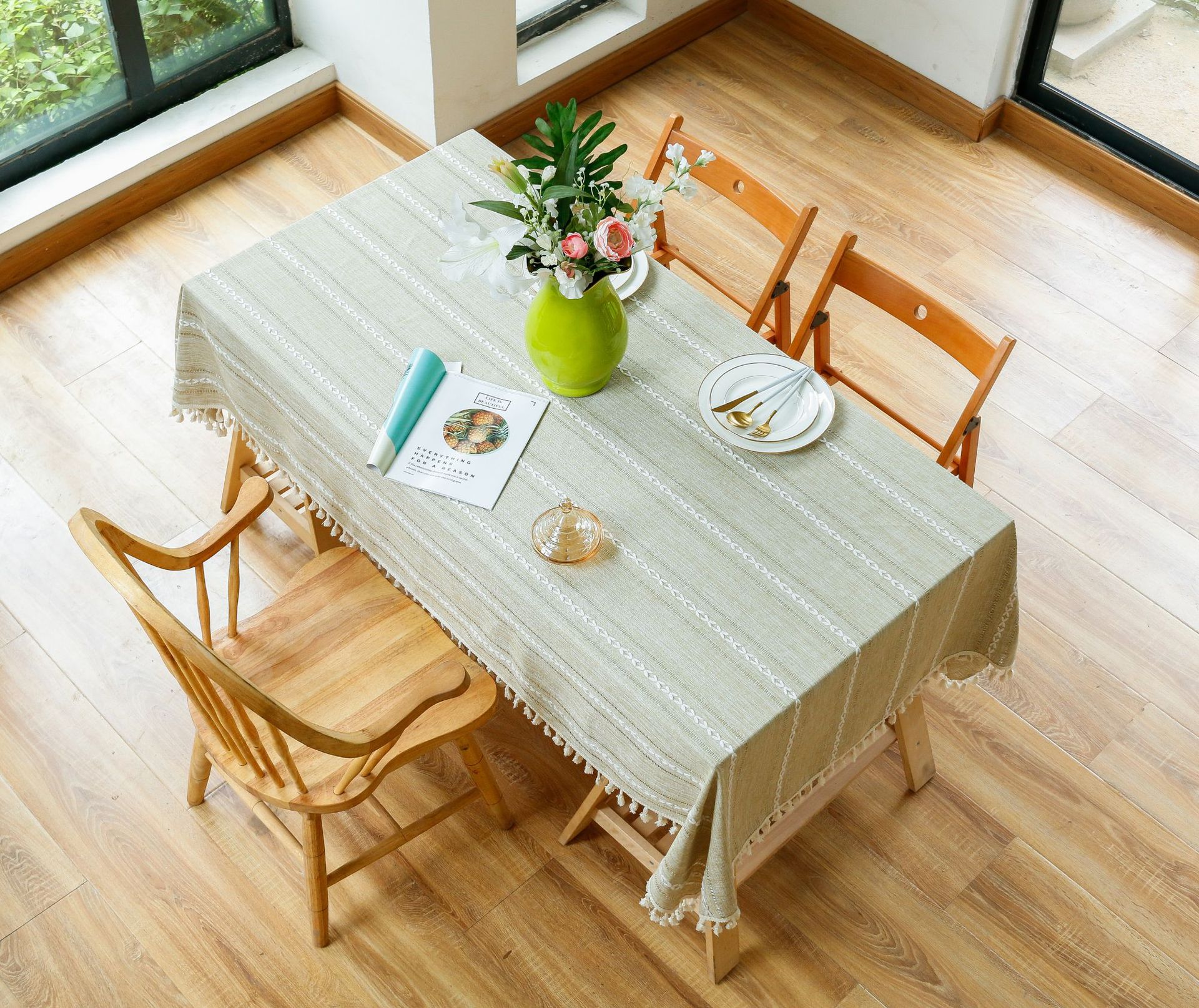 Cross-border retro country tablecloth, green hollowed-out decoration, cotton and linen tablecloth, embroidered decoration, party restaurant picnic mat pic 18