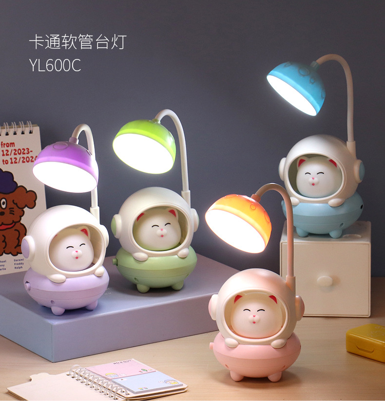 Dormitory space cartoon night light, cute little desk lamp, adorable USB charging portable desk lamp for the start of the school year pic 15