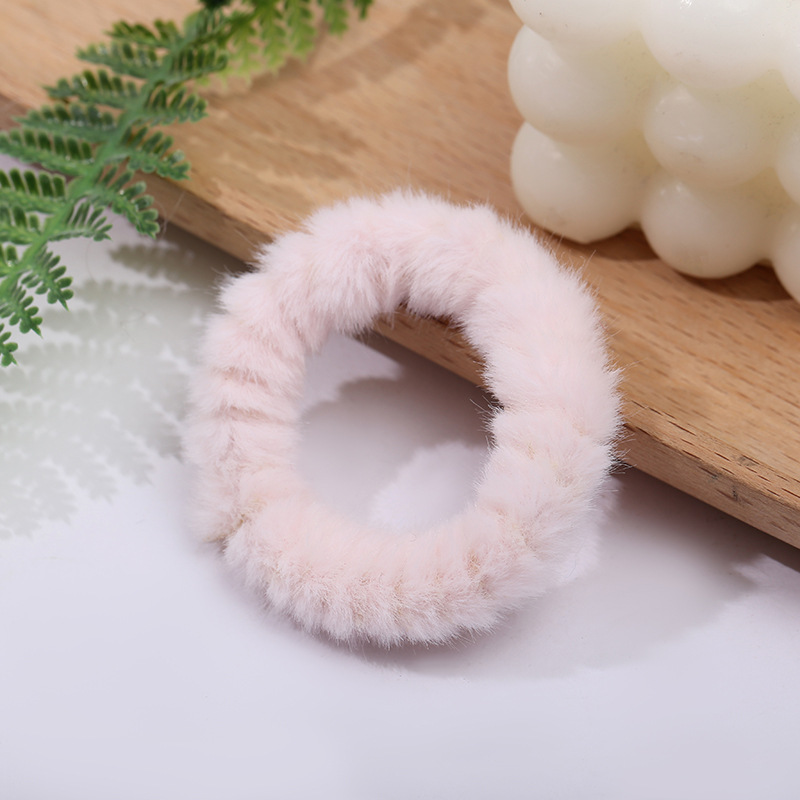 Korean style hair bands, simple autumn and winter plush bun hair ties, fashionable candy-colored sweet hair tie hair accessories wholesale pic 16