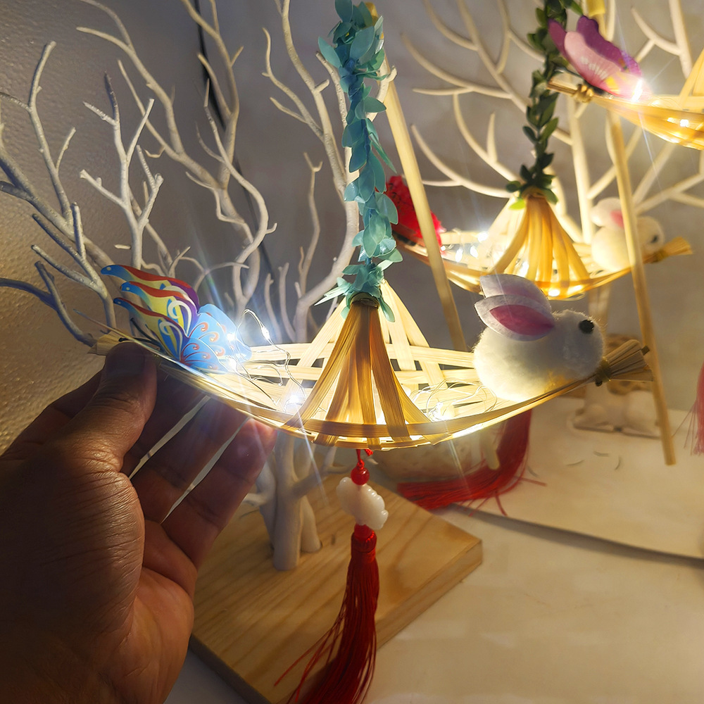 Handmade bamboo mini rabbits, butterflies, small boats, lanterns that light up, hand-held night tour and night market stalls, small lanterns pic 4