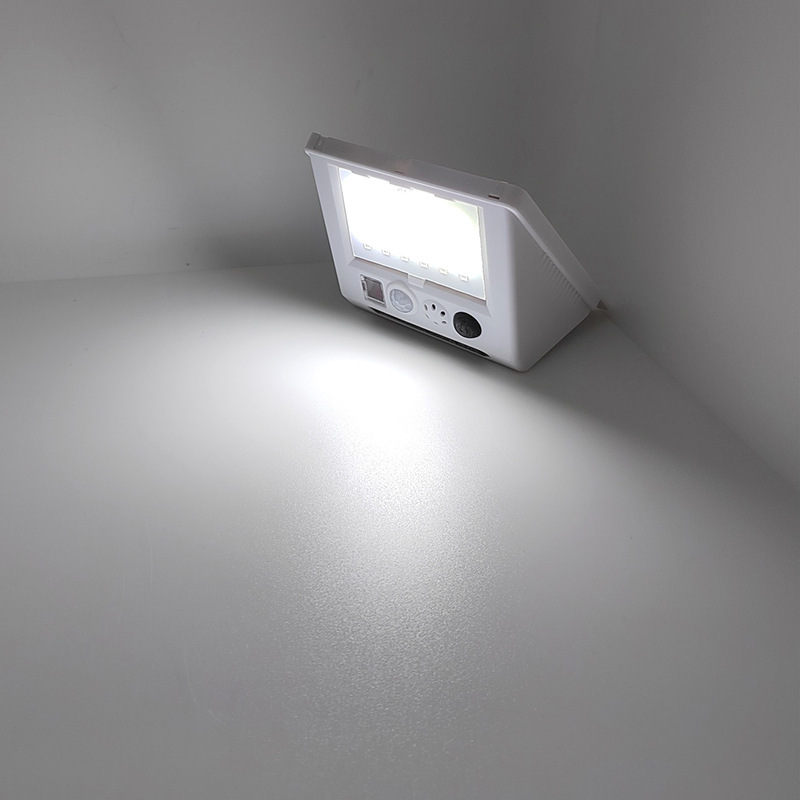 Solar-powered remote control alarm light, remote control type human body sensor light anti-theft alarm, supports one-piece consignment pic 5