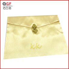 大量现货米黄色旗袍盘扣纱袋翻盖丝巾围巾收纳欧根纱袋可印loog详情7