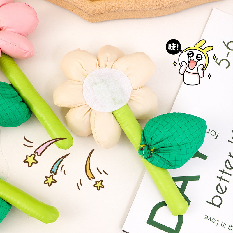 Wholesale of cute luggage, decorative accessories, diy small gifts, summer country-style tulip-colored flower brooches pic 4