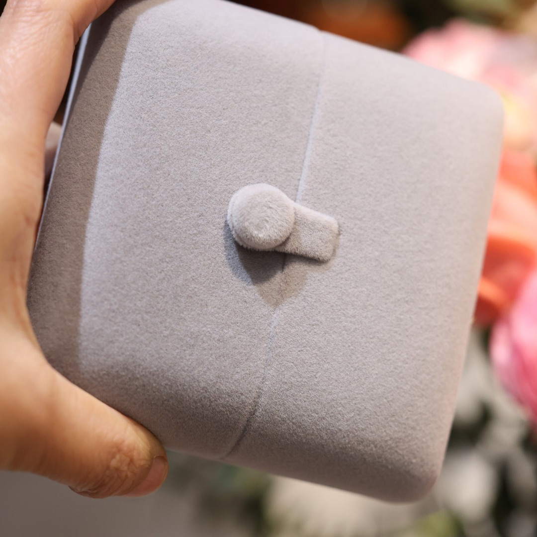 Double-opening velvet snap-on jewelry box, gift box, packaging box, collectible box, storage box pic 7