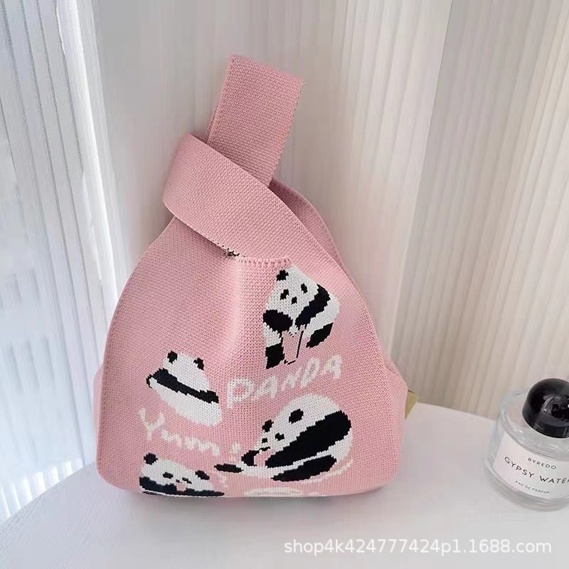 Bolso de panda lindo mujer de lana de punto bolsa de cubo versión japonesa y coreana 100 bolsos casuales bolsa de tote box lunch bag pic 16