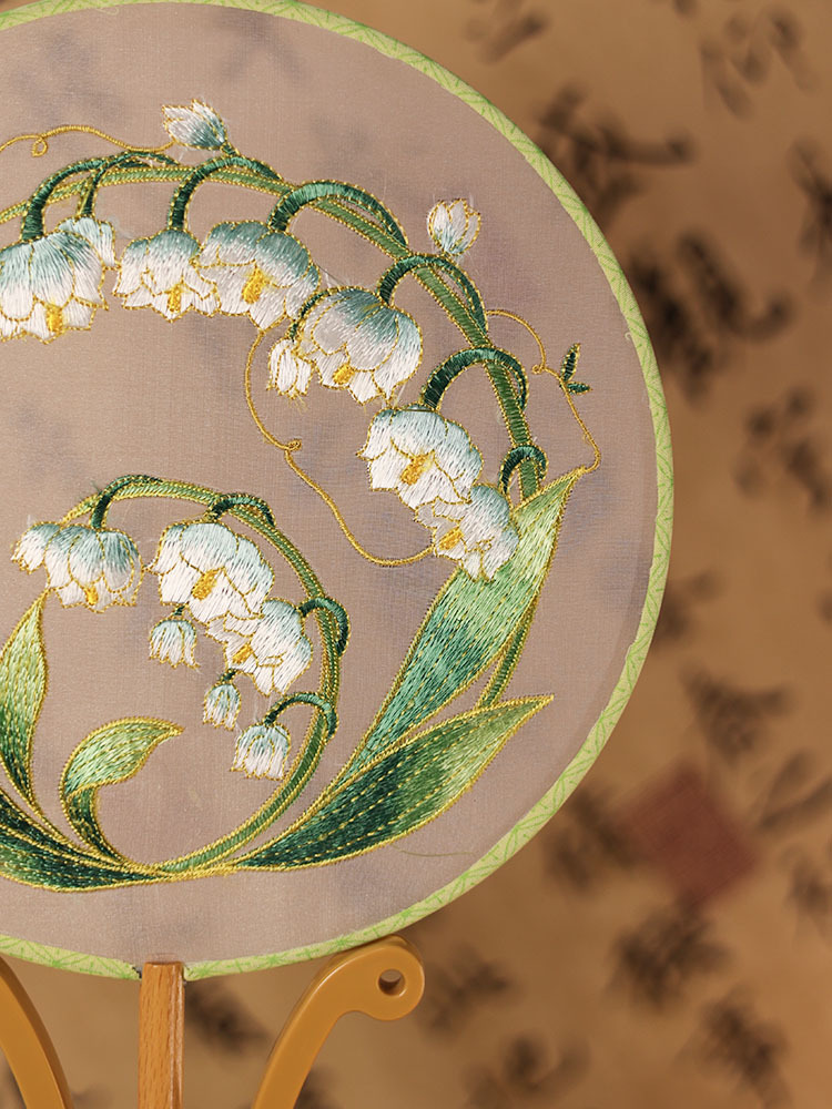 刺绣扇子古风绣花团扇古风汉服扇古典扇舞蹈扇团扇旗袍扇古典圆扇详情4