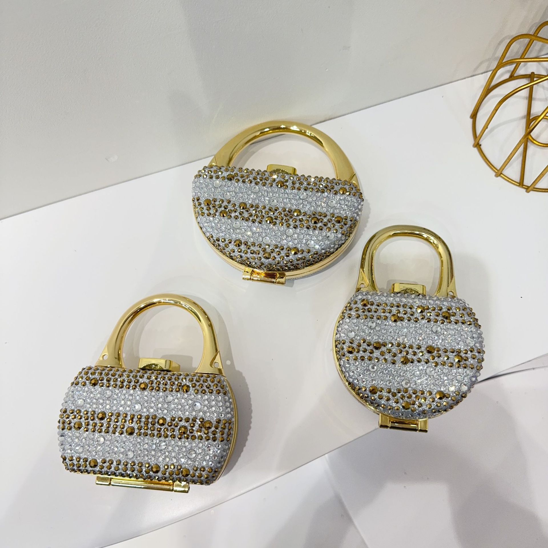 迷你包口红包女2025新款跨境外贸镶钻斜挎小包装饰包儿童包女包包详情7