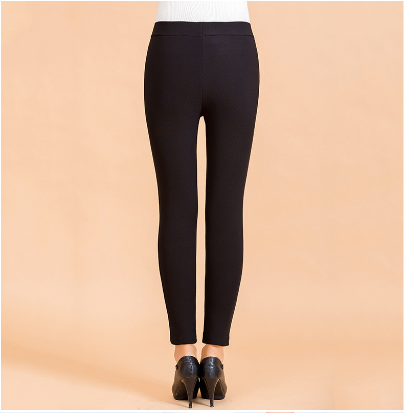 2020 New style of casual pants for middle-aged and elderly women, fleece and thickened warm long pants, large-sized mom pants for winter pic 9