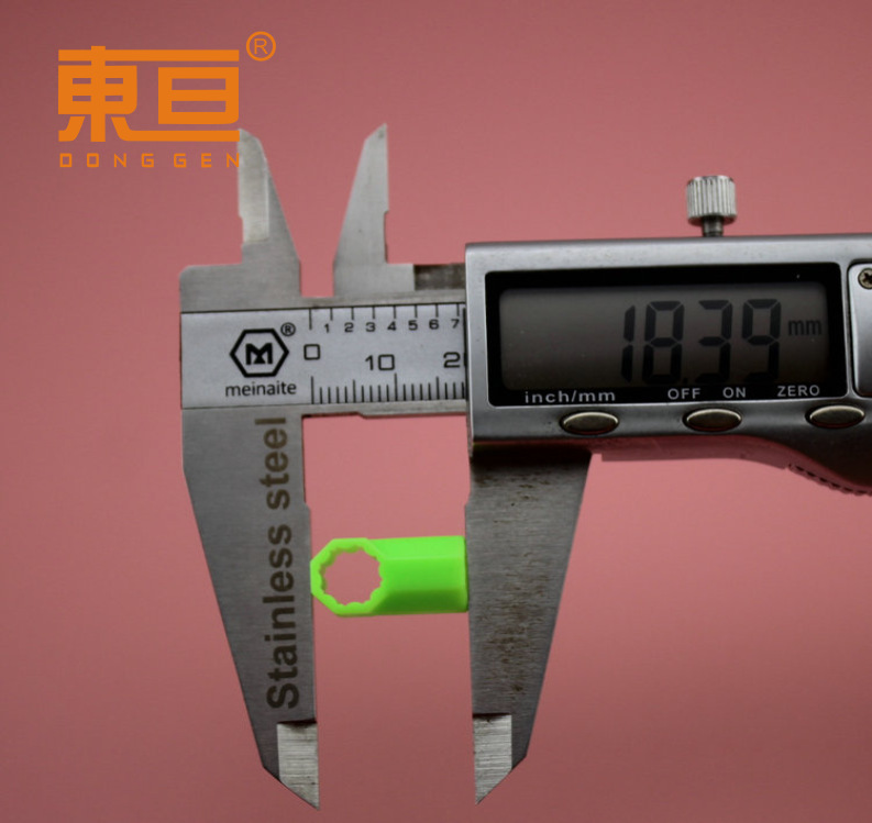 BJ3T91018 Green octagonal three-way connector, three-way connector, puzzle, toy accessory, technological building block parts pic 3