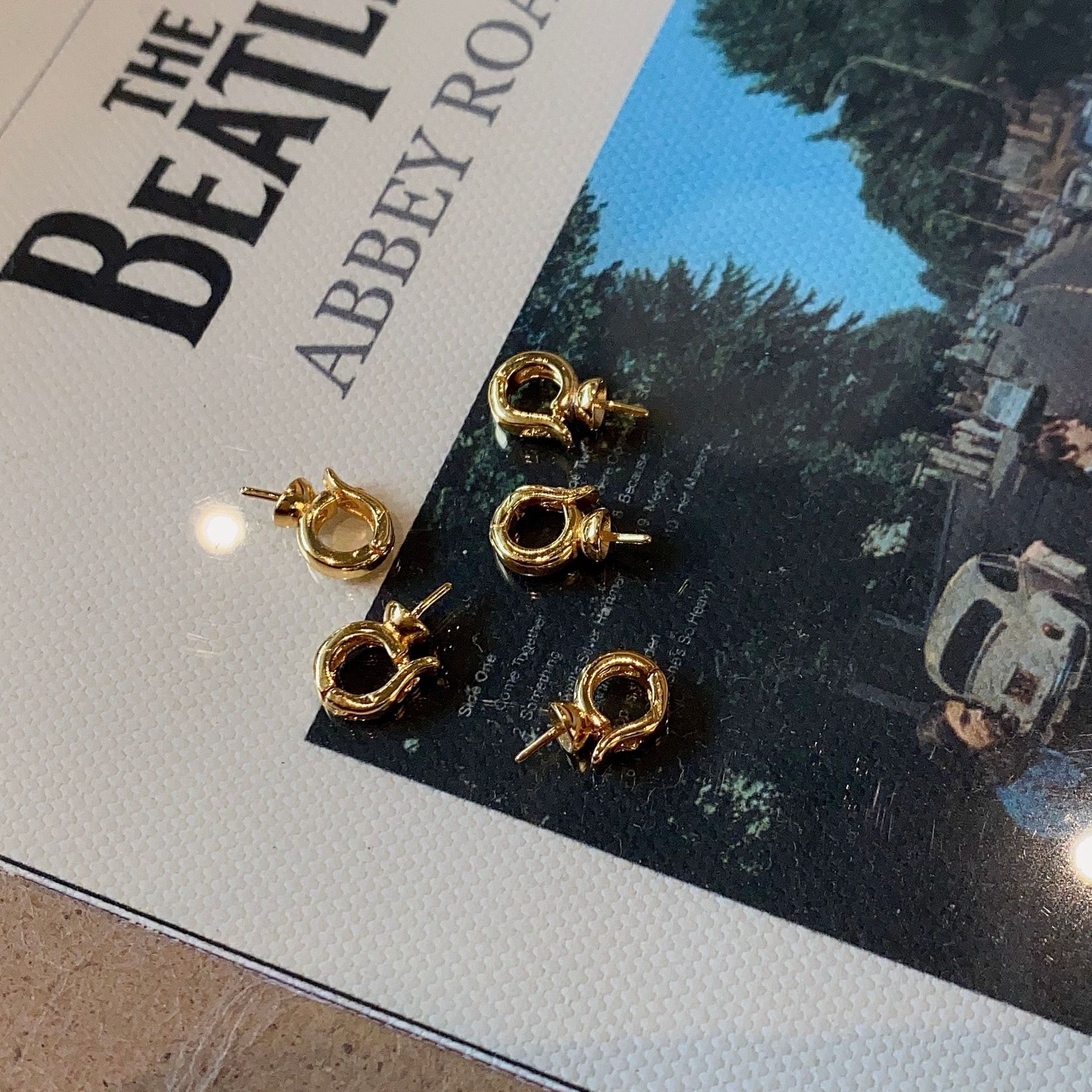 18k金饰瓜子扣吊坠扣手链空托珍珠扣占扣饰品diy配件新款详情5