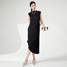 A new Chinese-style, retro, slit, mid-length, elegant and stylish dress for summer women with a modified version of the national trend pic 3