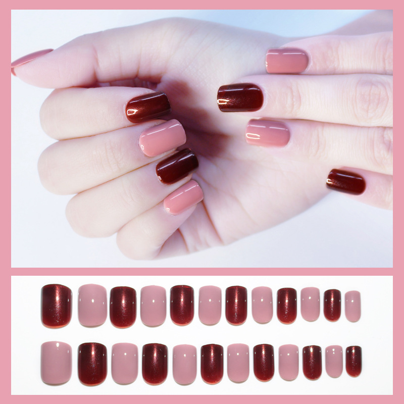 Short square-headed false nail patches for autumn and winter color contrast wearing nails, maple leaf red and dark green mixed monochrome nail art products pic 23