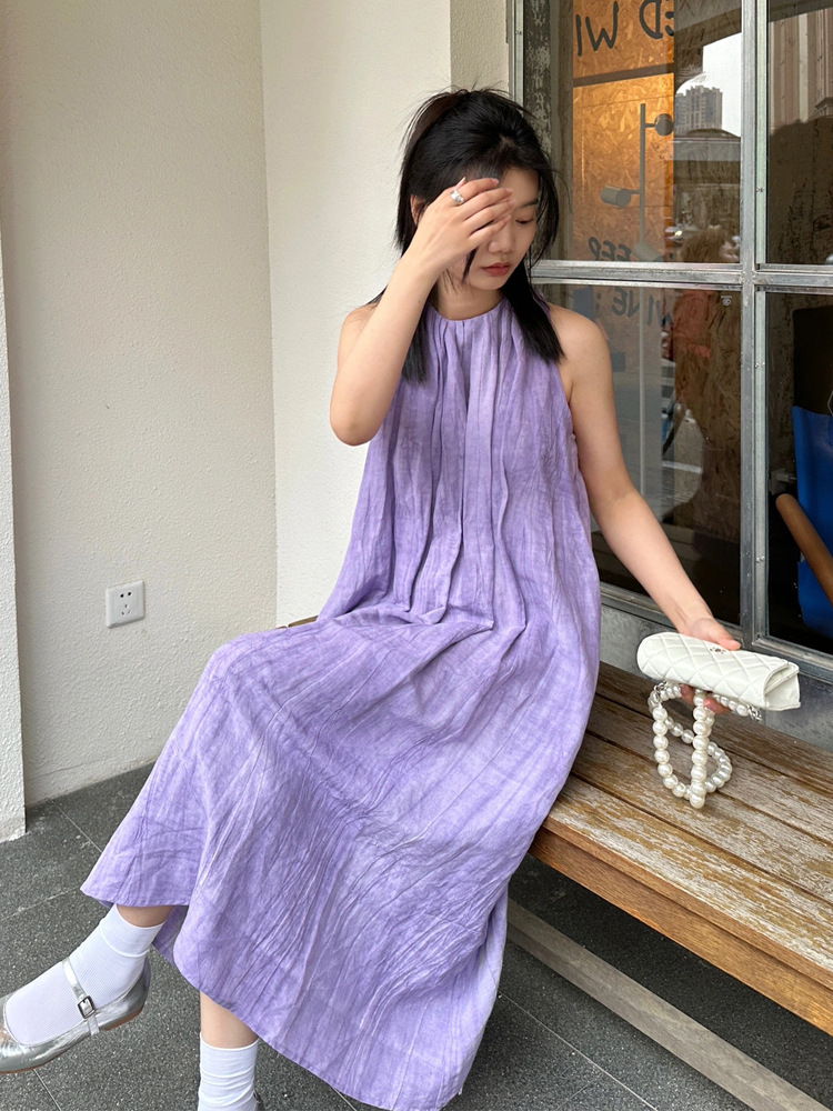 紫色亚麻无袖背心连衣裙女2024年夏季新款挂脖褶皱设计感小众长裙详情4