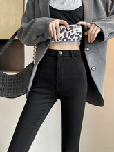 For the spring and autumn of 2024, there are thin magic pants for women. They are black, tight-fitting, and slimming. You can wear elastic pencil pants and skinny leggings on top pic 1