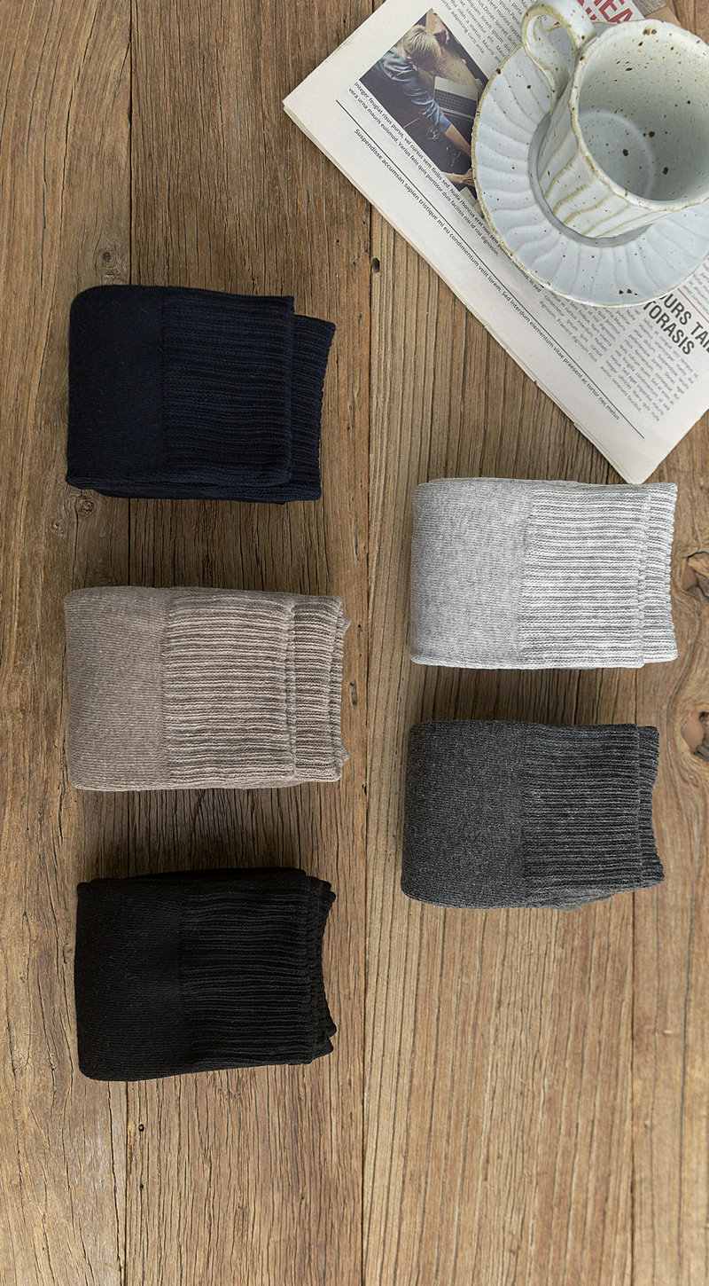 Wholesale of gender-neutral cotton loop thickened long stockings for men and women in autumn and winter, warm knee pads for air-conditioned rooms, and cold legs socks pic 1