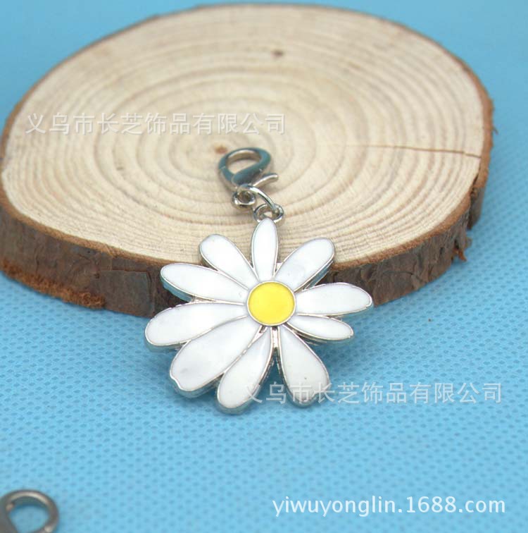 Pet zinc alloy bone pendants, exquisite and elegant pet dog tags, outdoor anti-loss pet store cat tags wholesale pic 20