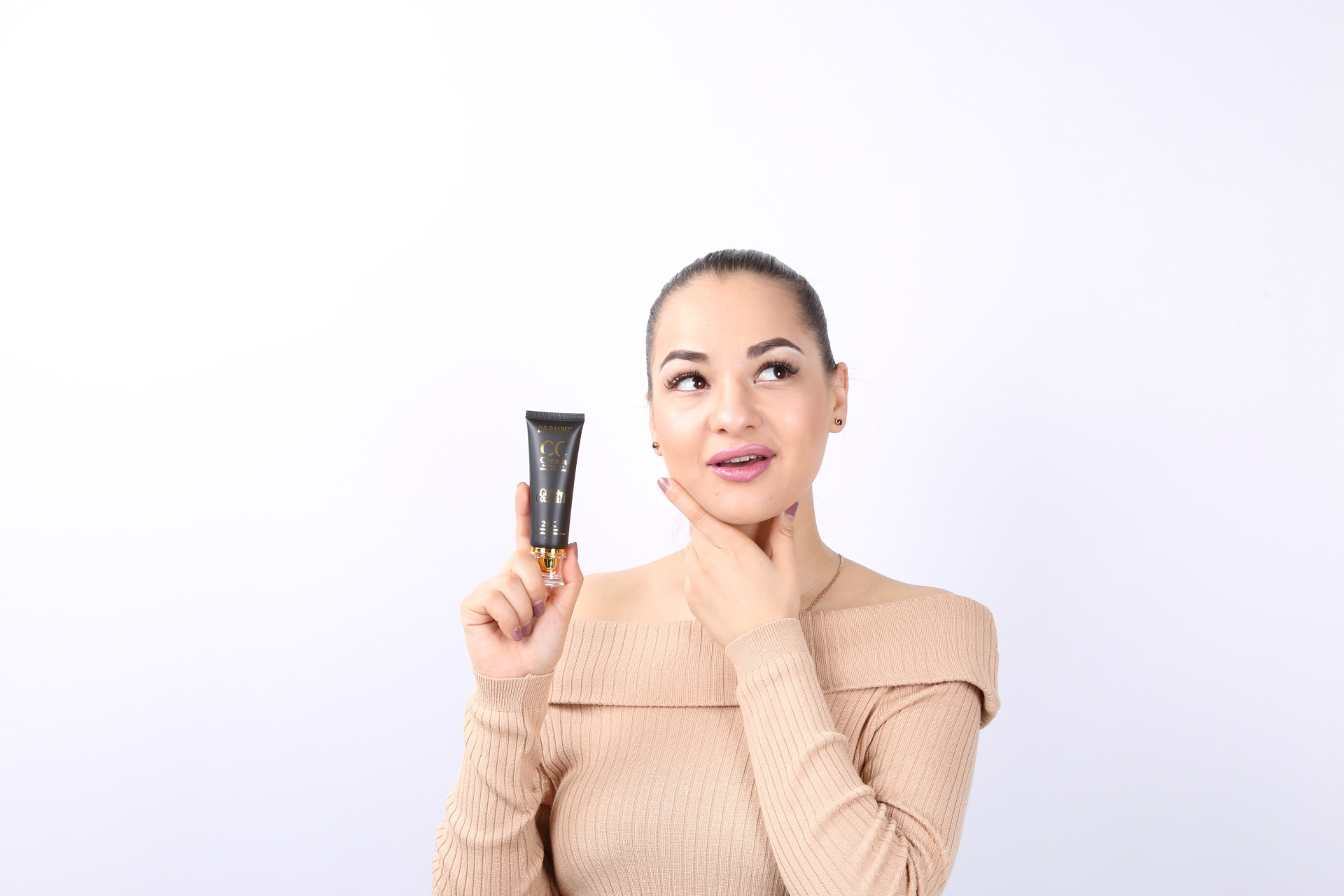 DR.RASHEL 24K黄金遮瑕隔离霜自然保湿裸妆粉底霜详情6