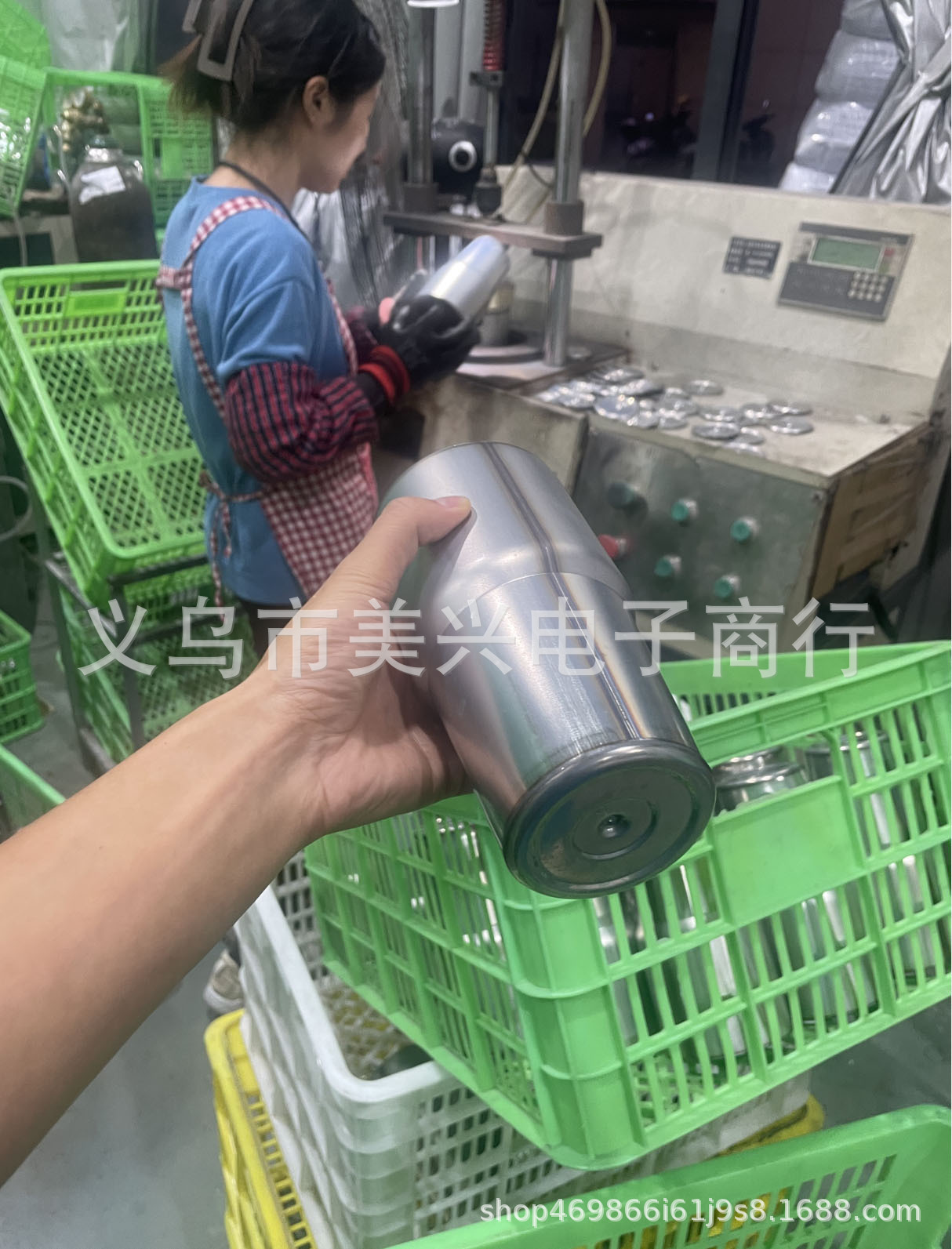 In-stock Bluetooth speaker, beer mug speaker, beer mug speaker, seven-color waterproof Bluetooth speaker, compact and portable pic 6