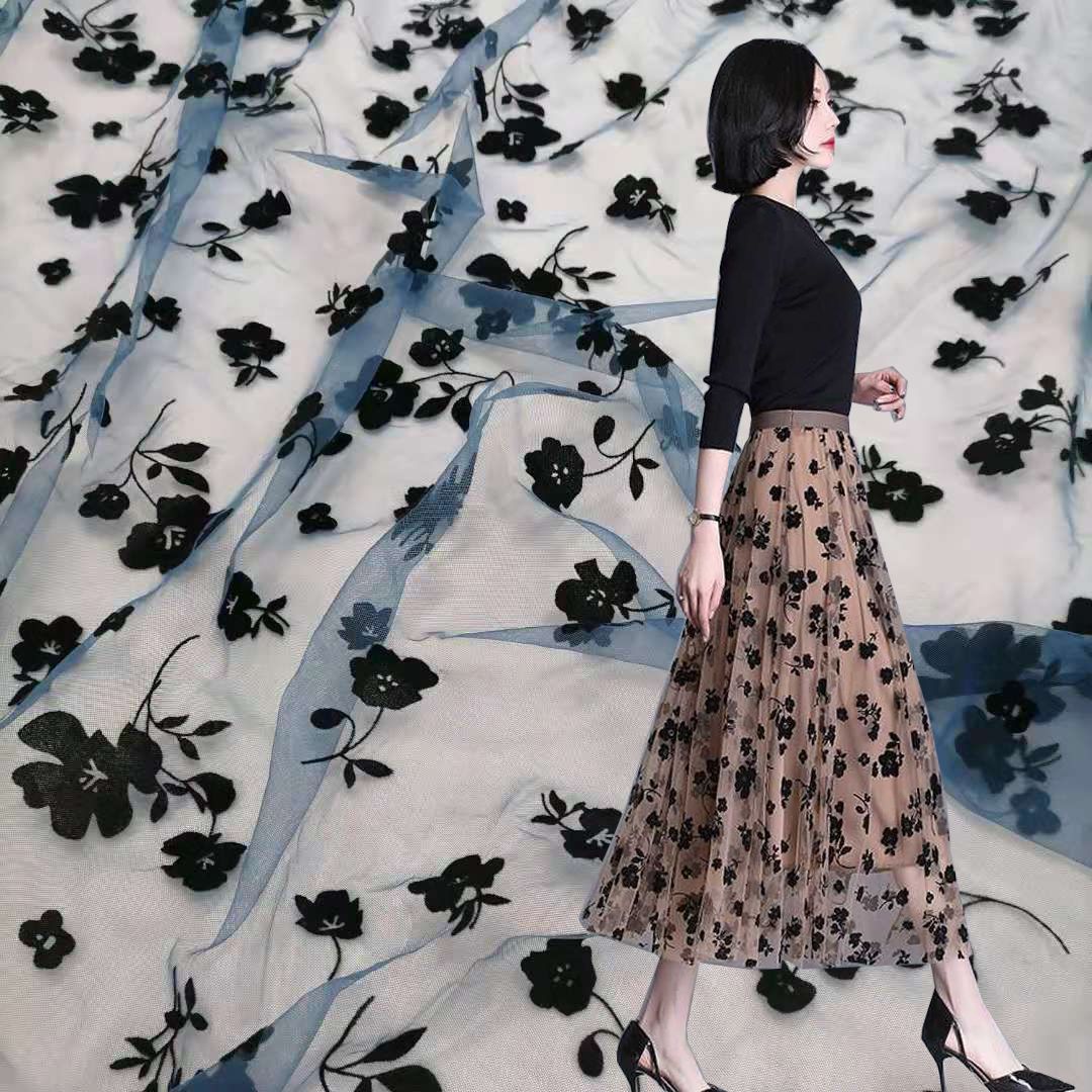Большая юбка из сетки red flower fells, дополняющая декоративные изделия, сделанные в то время, когда американские интернет-цветы устанавливали бархатные шторы pic 5