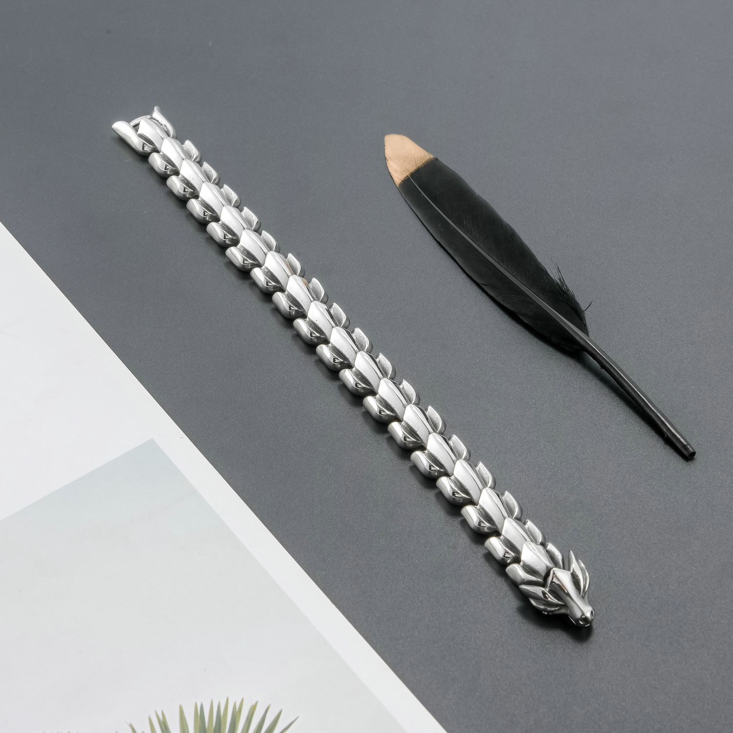 YCL厂家饰品男士个性创意时尚龙骨链手环 朋克潮流霸气钛钢手链详情3