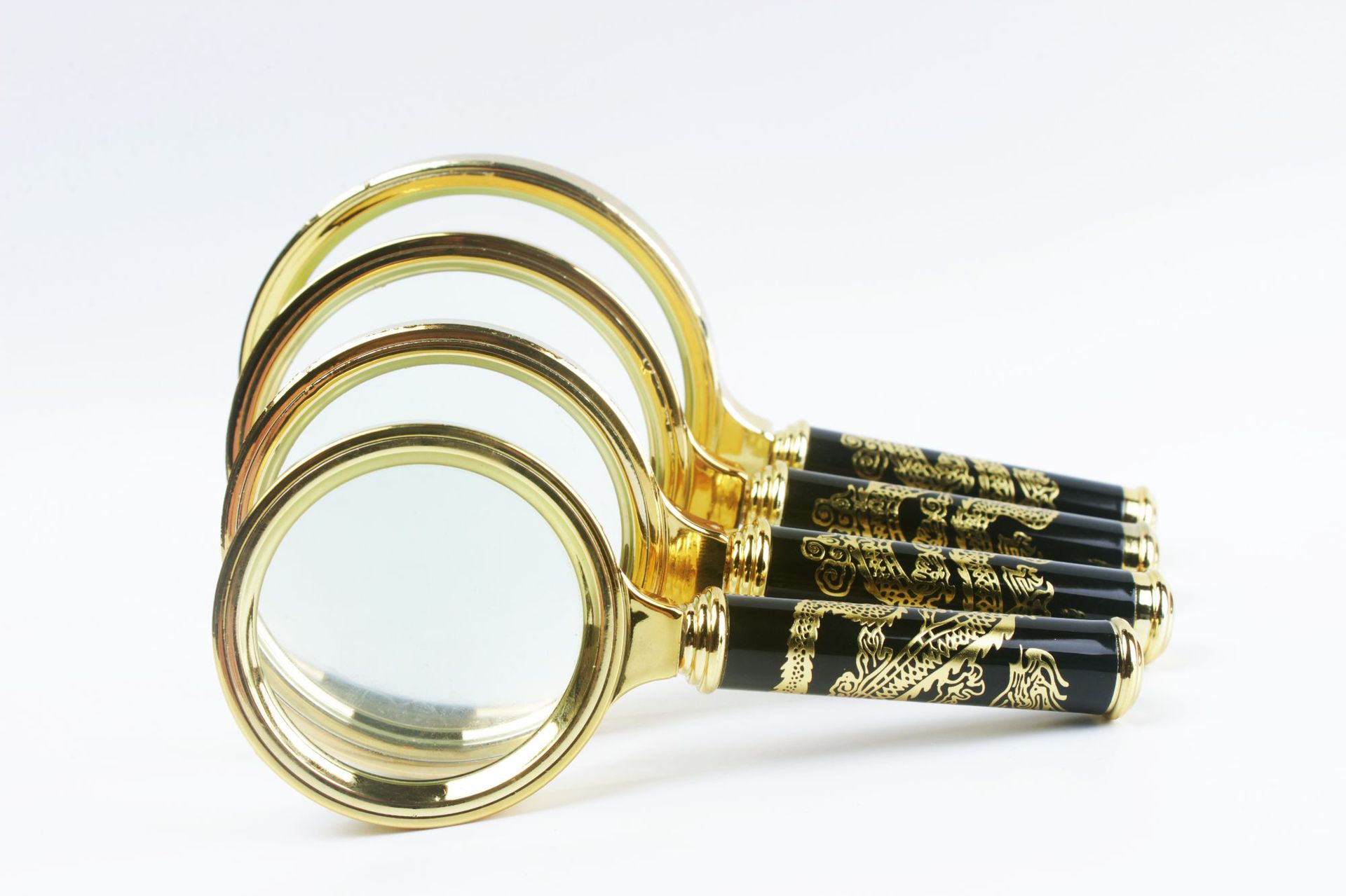 Factory direct sales of dragon handle magnifying glass, 60mm high power handheld reading portable magnifying glass, suitable for the elderly and students to read pic 5