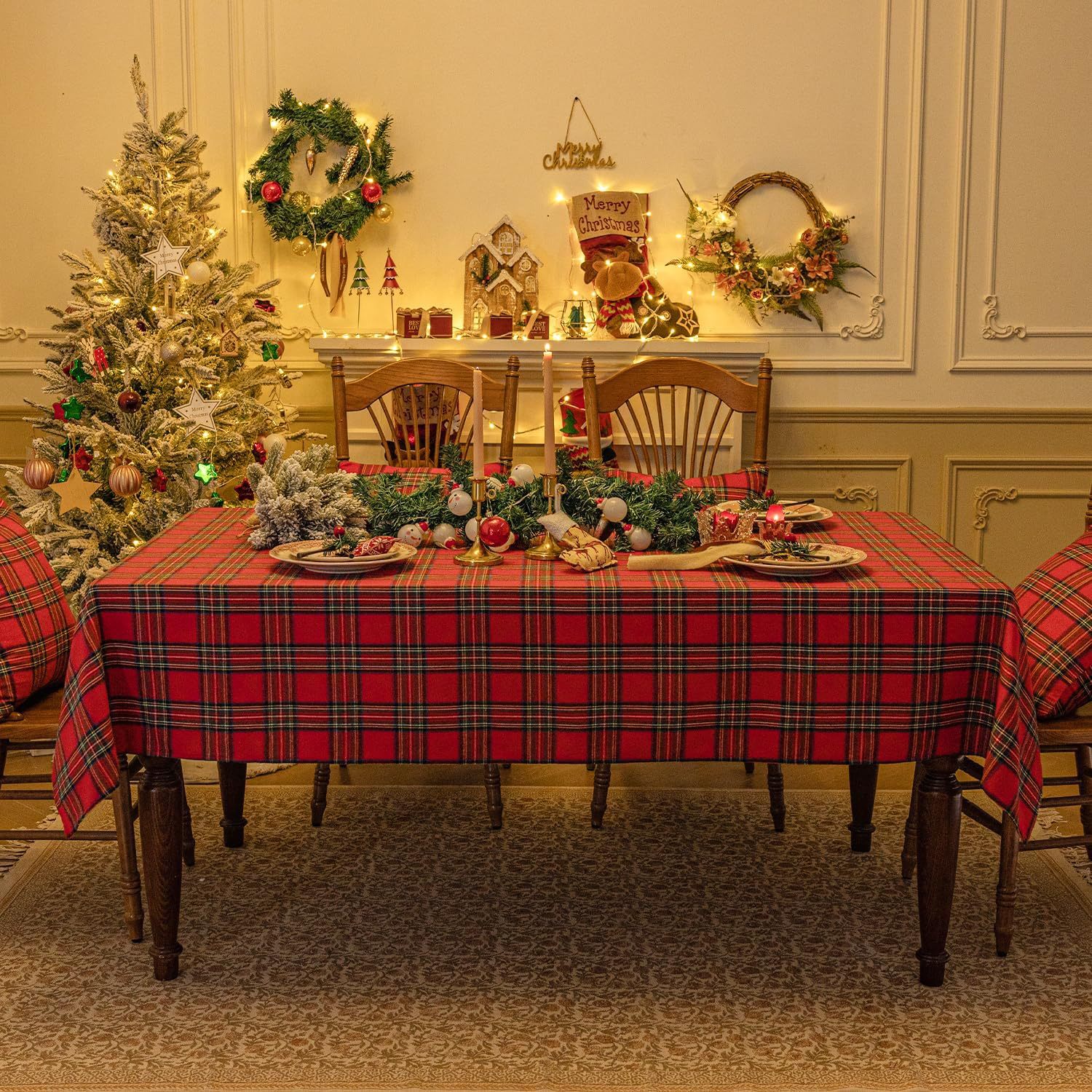American Christmas festive atmosphere tablecloths, retro red checkered coffee tables, fabric factory wholesale in stock pic 11