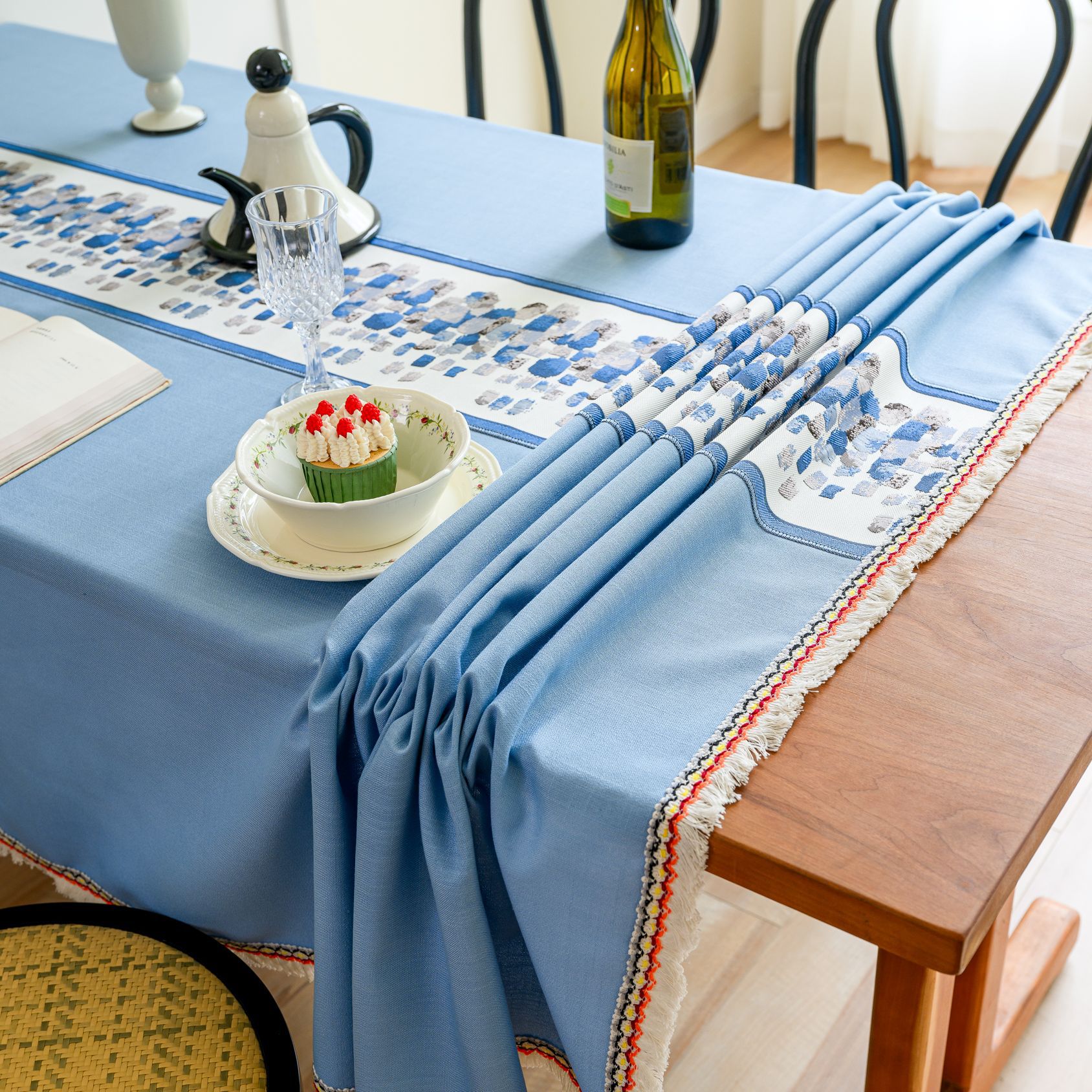 New Chinese-style embroidered tablecloth, cotton and linen solid color, Nordic light and fresh, rectangular for home use, with a sense of luxury pic 18