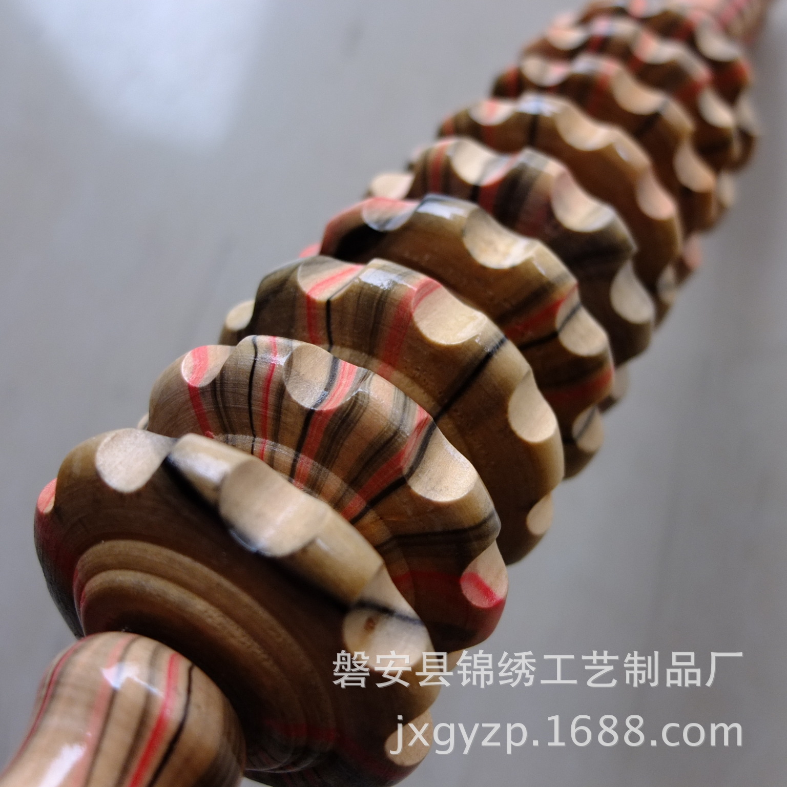 Factory direct sales of wooden roller massage sticks, wooden nine-wheel massage sticks, back and abdominal roller massage pic 4