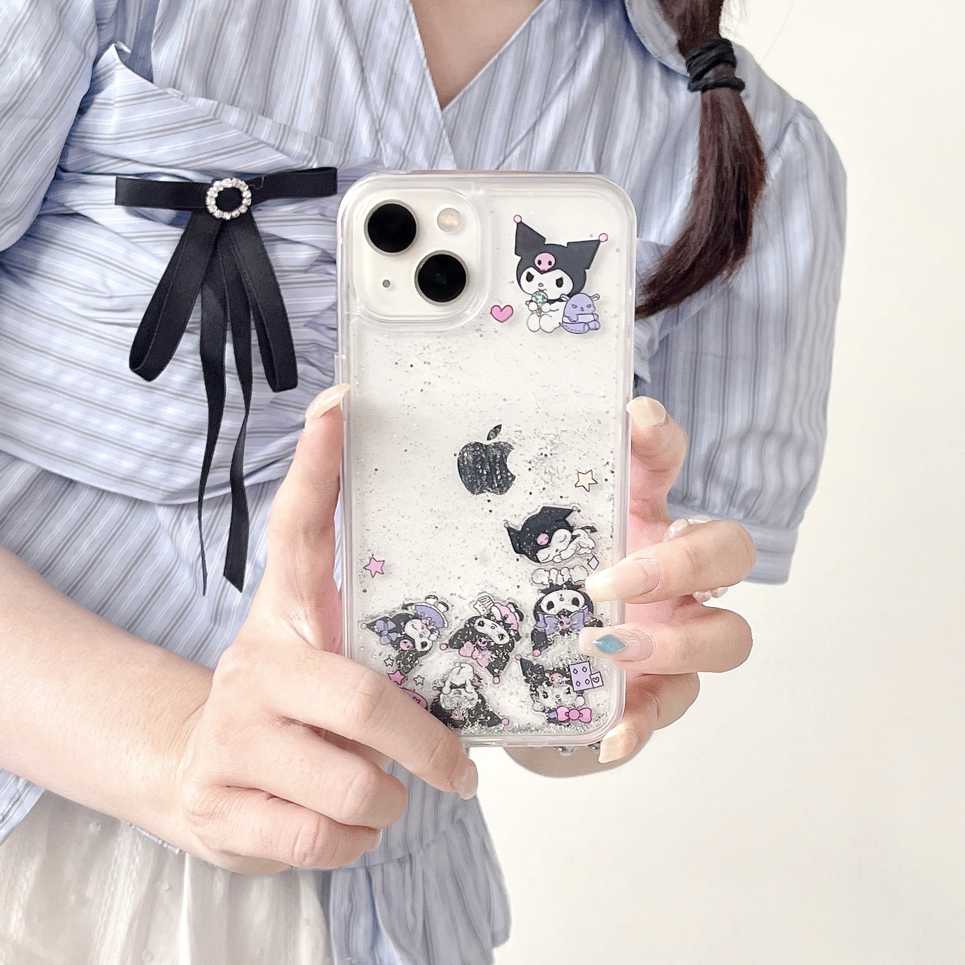 The popular cartoon is cute and fun, suitable for iPhone14pro max and iPhone 15. The phone case is 13/12 transparent with flowing sand pic 38