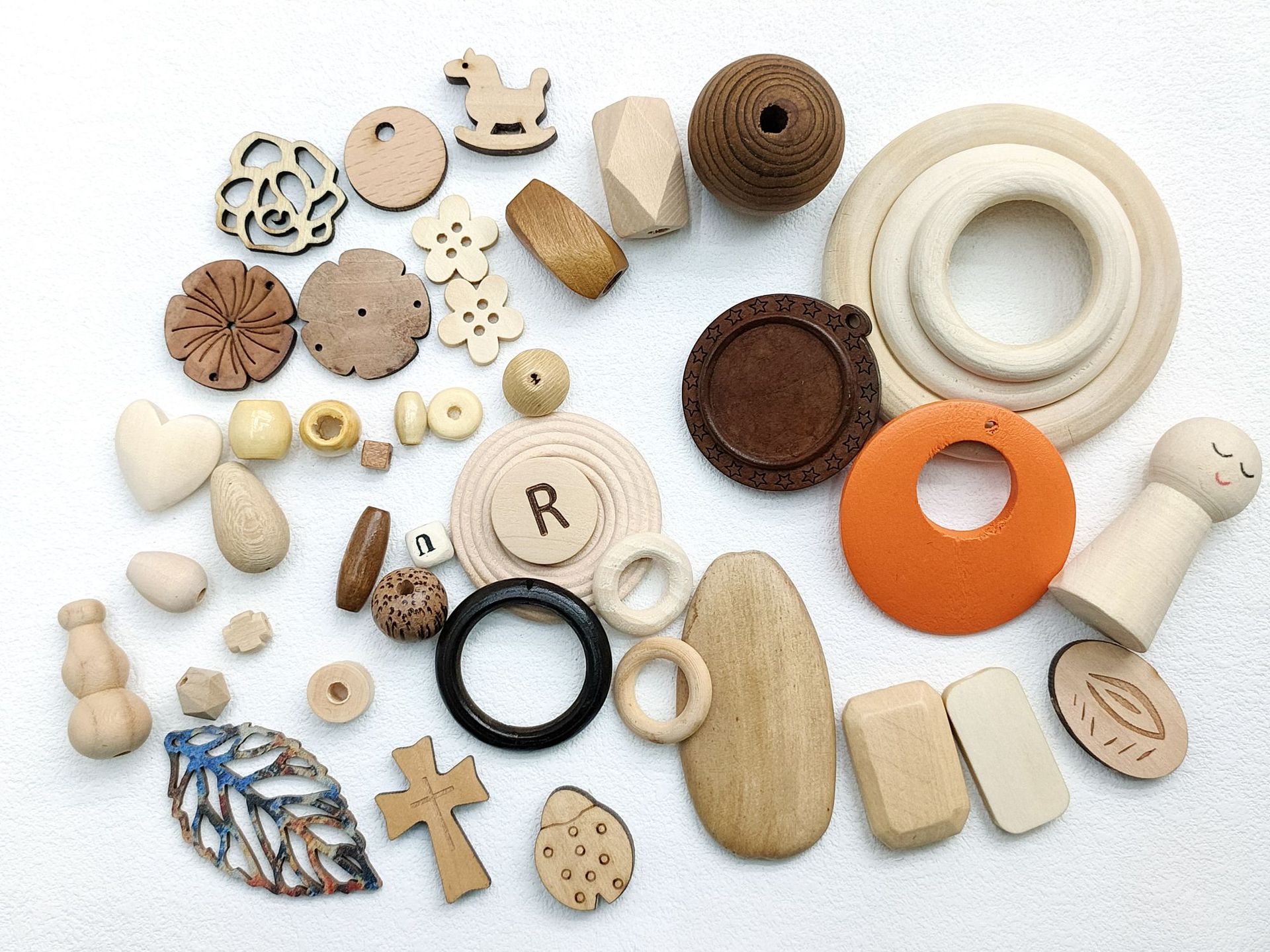 成林木珠彩色树叶耳饰配件装饰品特色耳环圆珠散珠厂家批发详情6