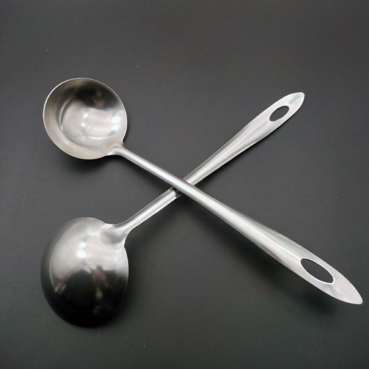 D1922 premium stainless steel thickened soup spoons, hot pot spoons, hotel kitchen tableware, 2-yuan store supply in Yiwu pic 6