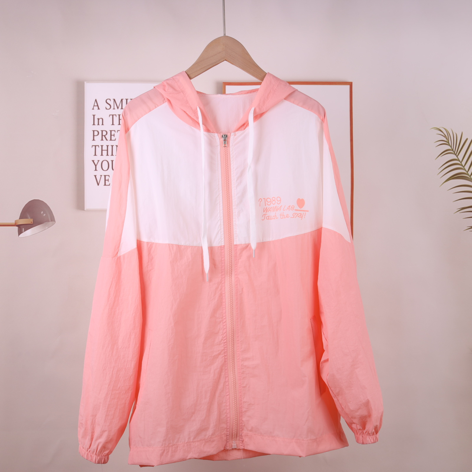 English large-sized sun-protective clothing for women in 2022, short cycling clothes, loose and versatile student sun-protective clothing, thin short jackets pic 5