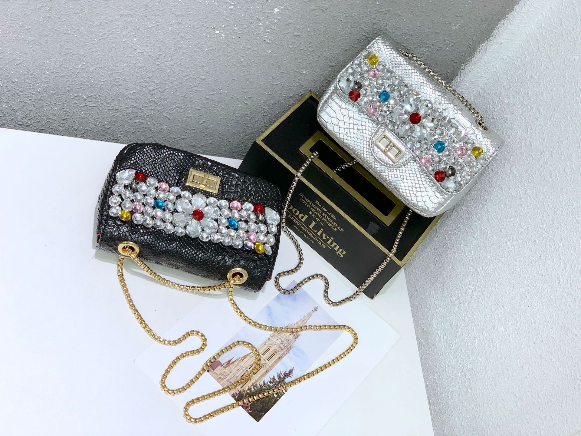 Chanel snake-patterned diamond bag, single-shoulder crossbody bag, crystal gemstone hot mom bag, flower sequined chain bag, water diamond bag pic 20