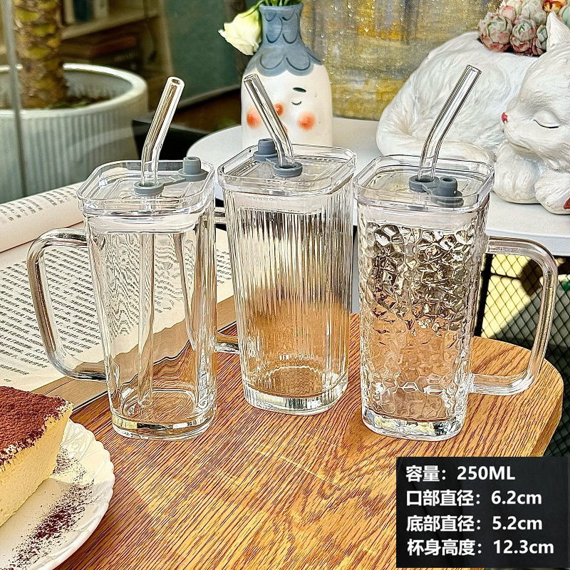 透明带把手玻璃水杯 高颜值夏季果汁杯条纹带盖吸管杯子方玻璃杯详情12