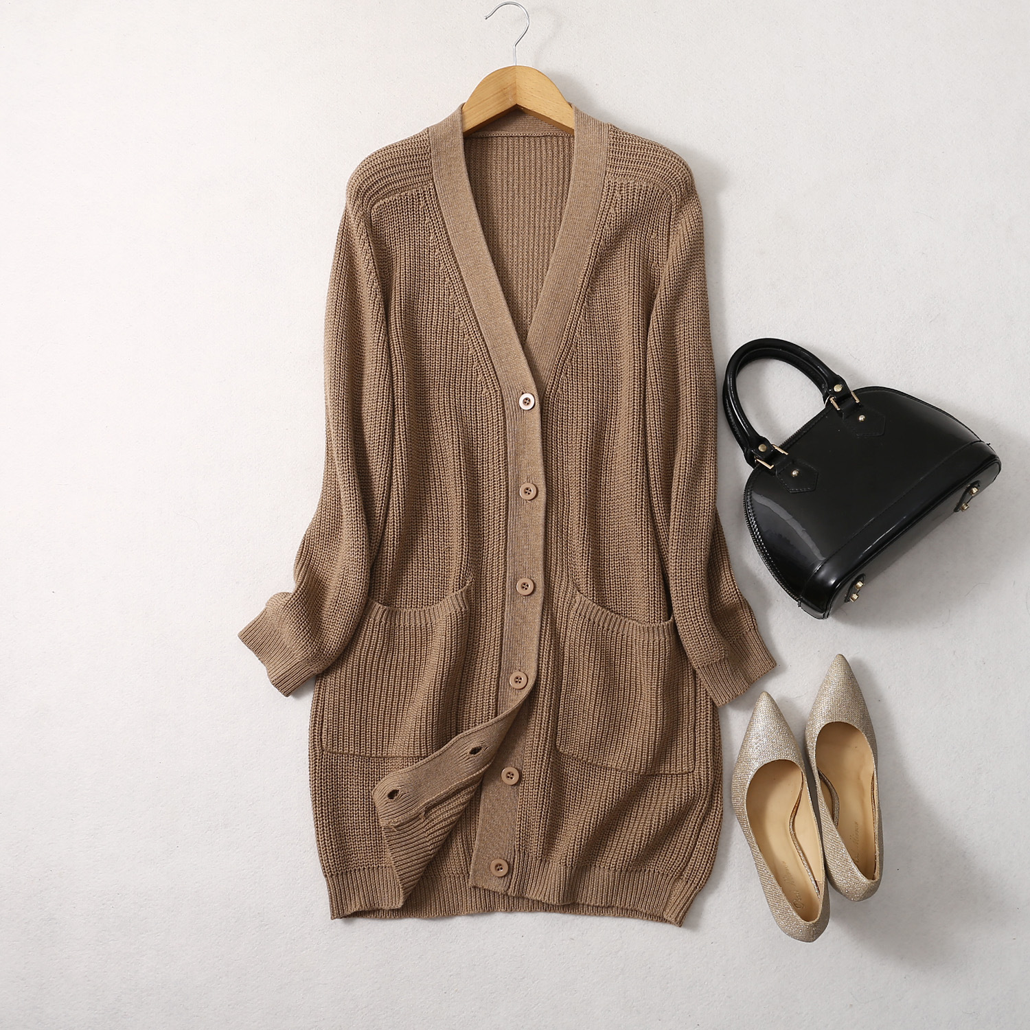 Sweater cardigan autumn and Winter new collection: Knitted silk and cashmere blend cardigan, elegant commuting loose thick knitted sweater for women pic 1