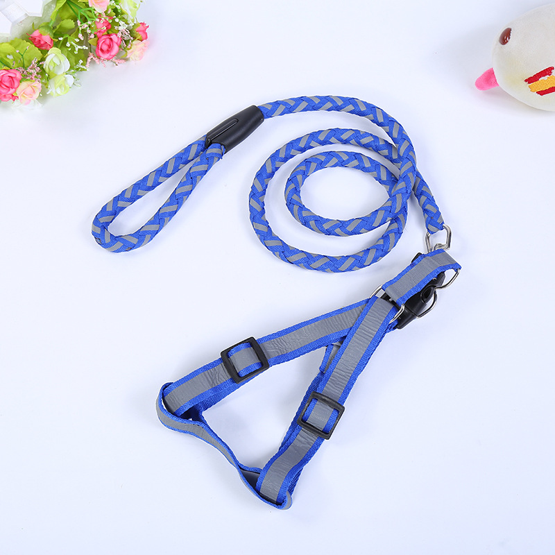 Wholesale of household pet leashes, small dog reflective hand-woven round leashes, chest and back dog leashes, and pet supplies from the manufacturer pic 12