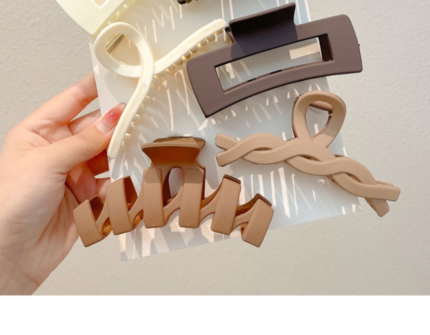 Korean-style large updo hair clips, high-end hairpins, shark clips, ins atmosphere, autumn and winter plush hair accessories pic 32