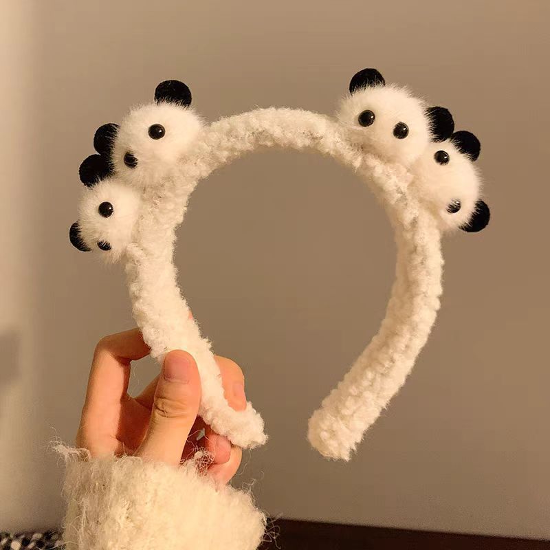 New plush panda face wash headband, cute cartoon bear hair band, fluffy autumn and winter hair clips, headwear, ceiling lamp, creative design style pic 4