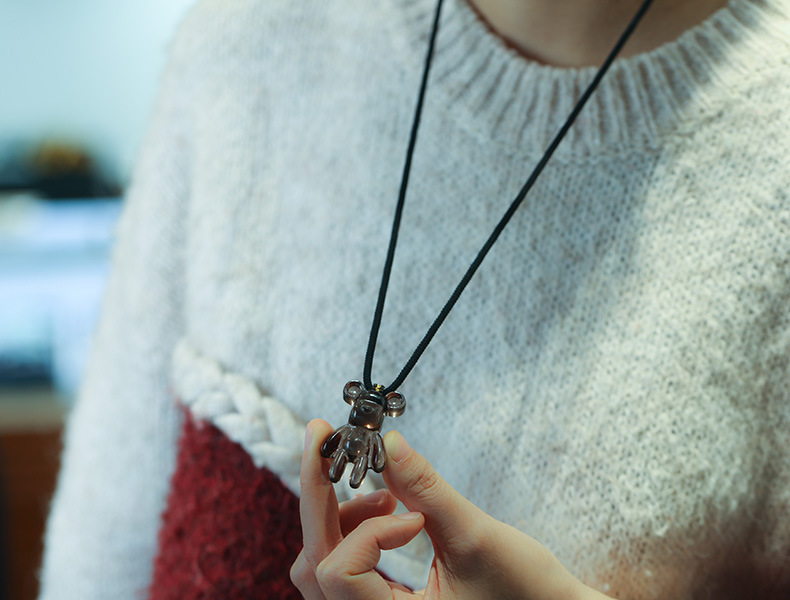 New ice variety violent bear pendant, natural high-ice obsidian bear brined rope necklace, internet-famous bear sweater chain pic 10