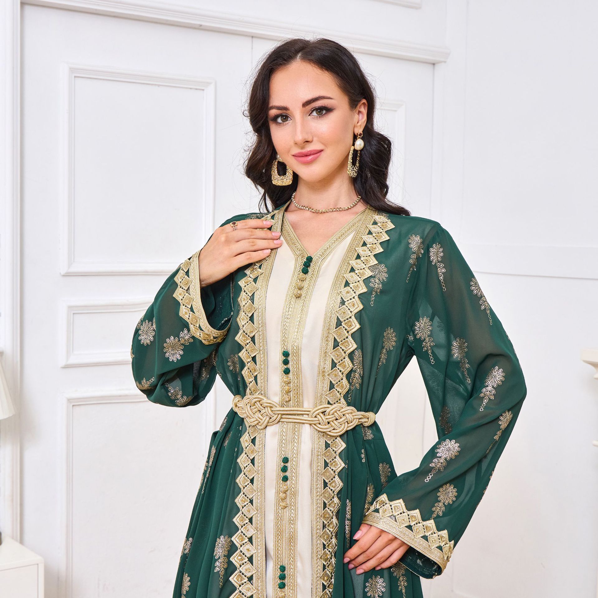 MT029 Middle East Cross-border Trade Arab Clothing, robes, embroidered cardigans, vests, two-piece dresses, ebay pic 17