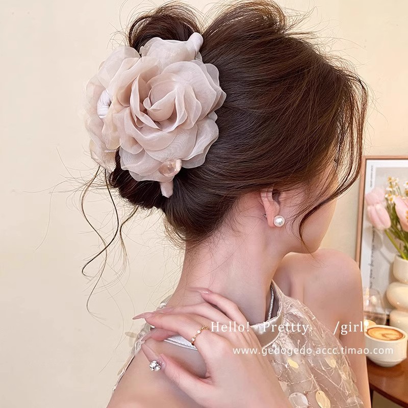 Gentle flower pearl hair clip for women, high-end style 2025 new shark clip for the back of the head, hair clip and hair accessory pic 3