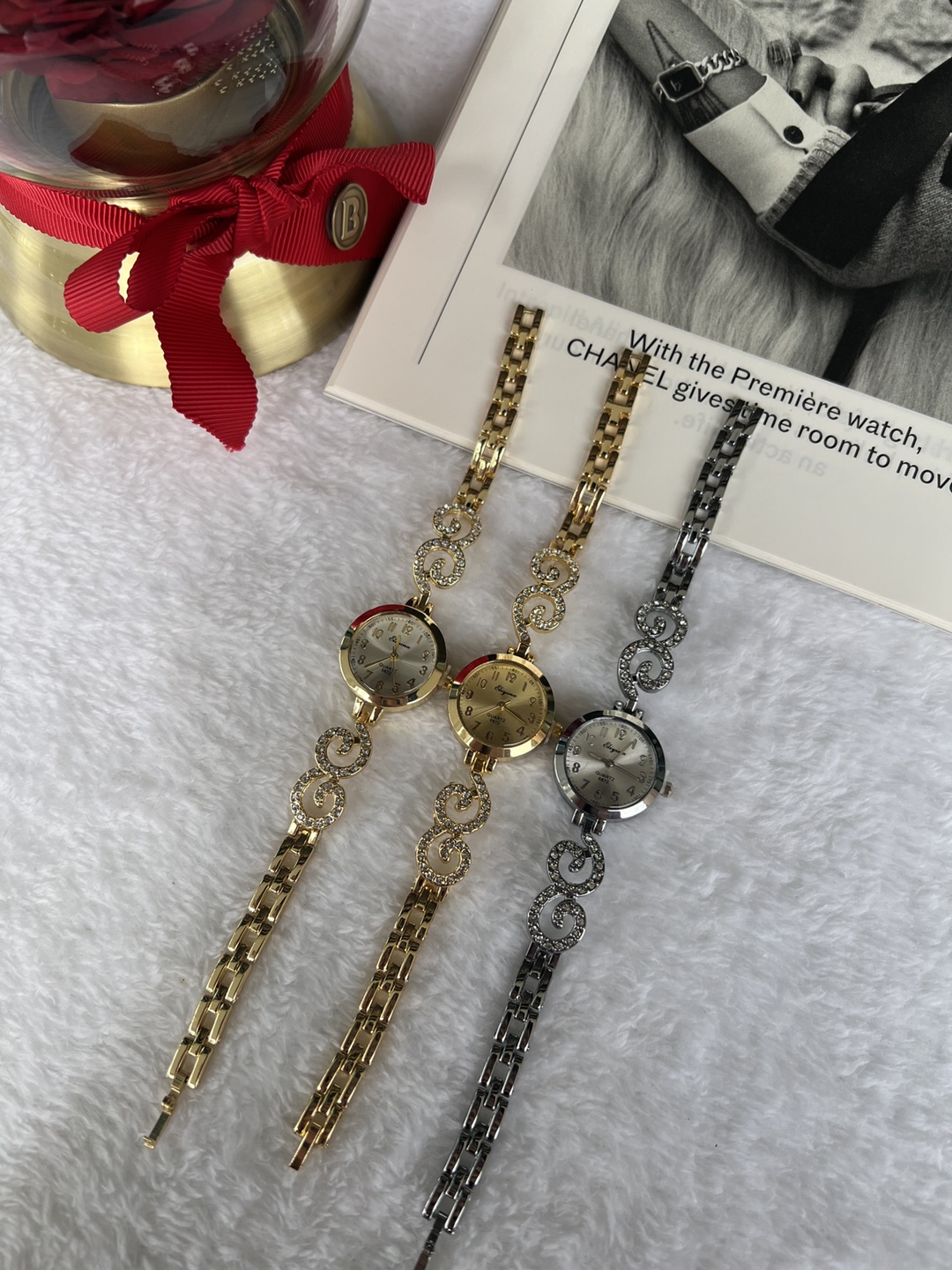 2024年新款手表女小金表轻奢气质小众心形高颜值复古铝合金材详情1