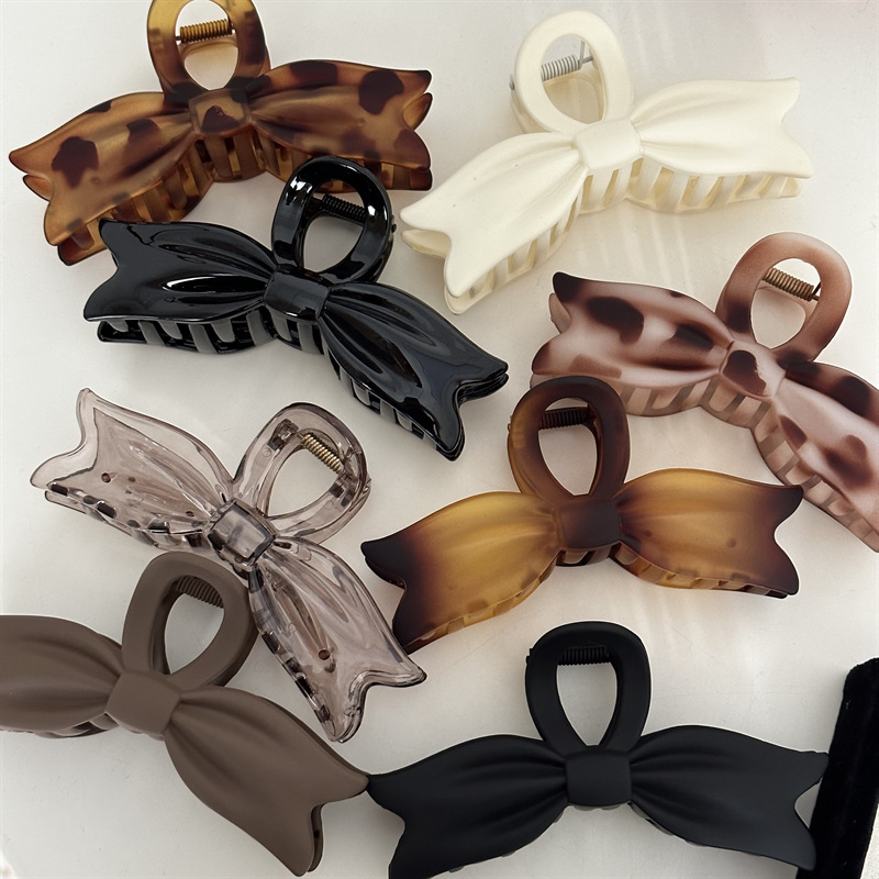 设计感立体大号蝴蝶结抓夹新款后脑勺大号鲨鱼夹发量多高级感发夹详情1