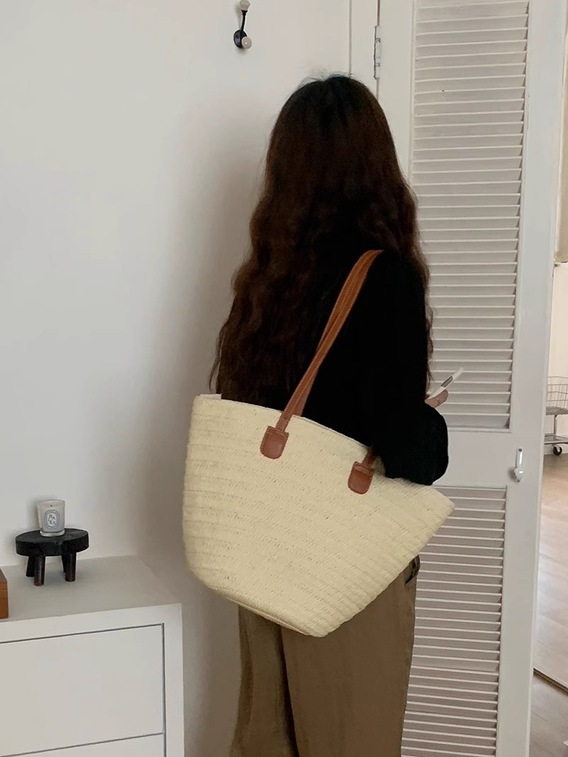 草编包包女大容量2023新款度假沙滩包编织水桶包菜篮通勤托特包潮详情16