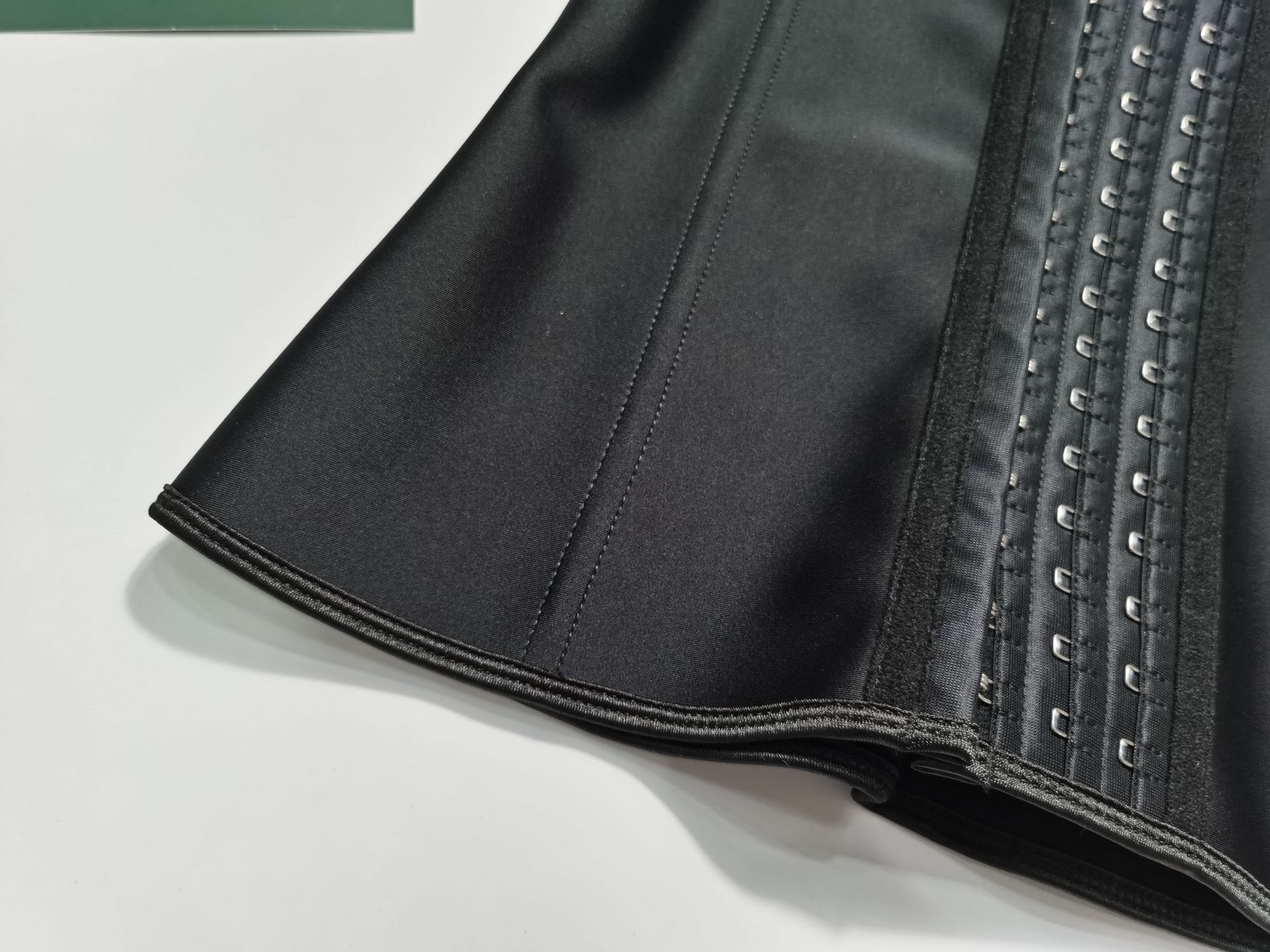 Cross-border exclusive three-layer 9-bone latex waist-cinching and belt-tightening body-shaping garment with rubber fine shoulder straps and waist seal pic 7