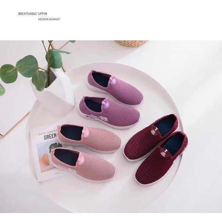 老年人妈妈鞋老北京布鞋女软底新款老太太鞋网面透气一脚蹬妈妈详情15