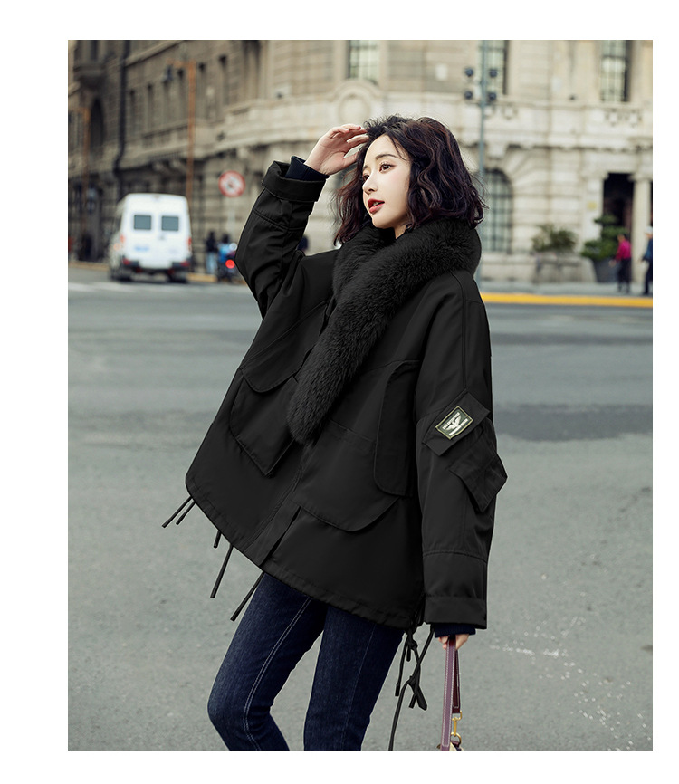 A loose 2020 new winter coat for women in Korean style, with fleece and thickening, a short and eye-catching cotton-padded jacket pic 20