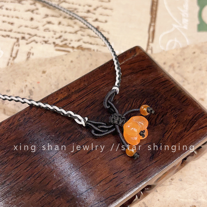 This simple new Chinese-style retro Zen-inspired necklace is versatile and elegant. It features a niche ethnic collarbone chain with an ancient design sense as an accessory pic 29
